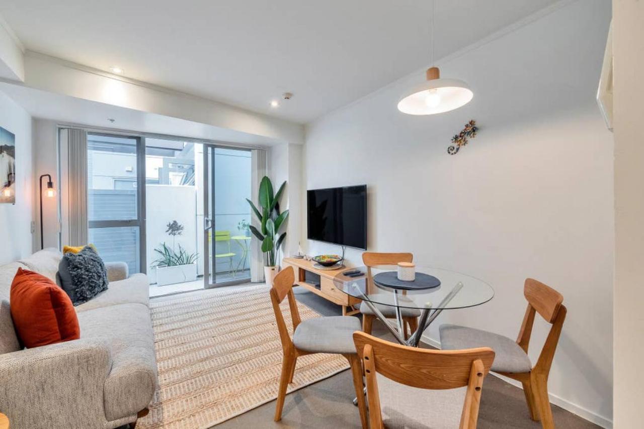 Metro Living Apt Near Skytower And Parking Auckland Exterior photo