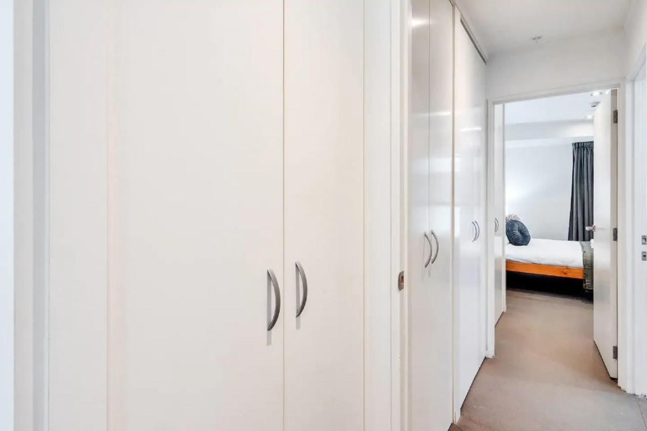 Metro Living Apt Near Skytower And Parking Auckland Exterior photo
